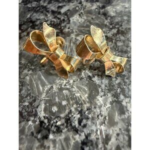 Vintage Gold-Tone Screw Back Bow Earrings